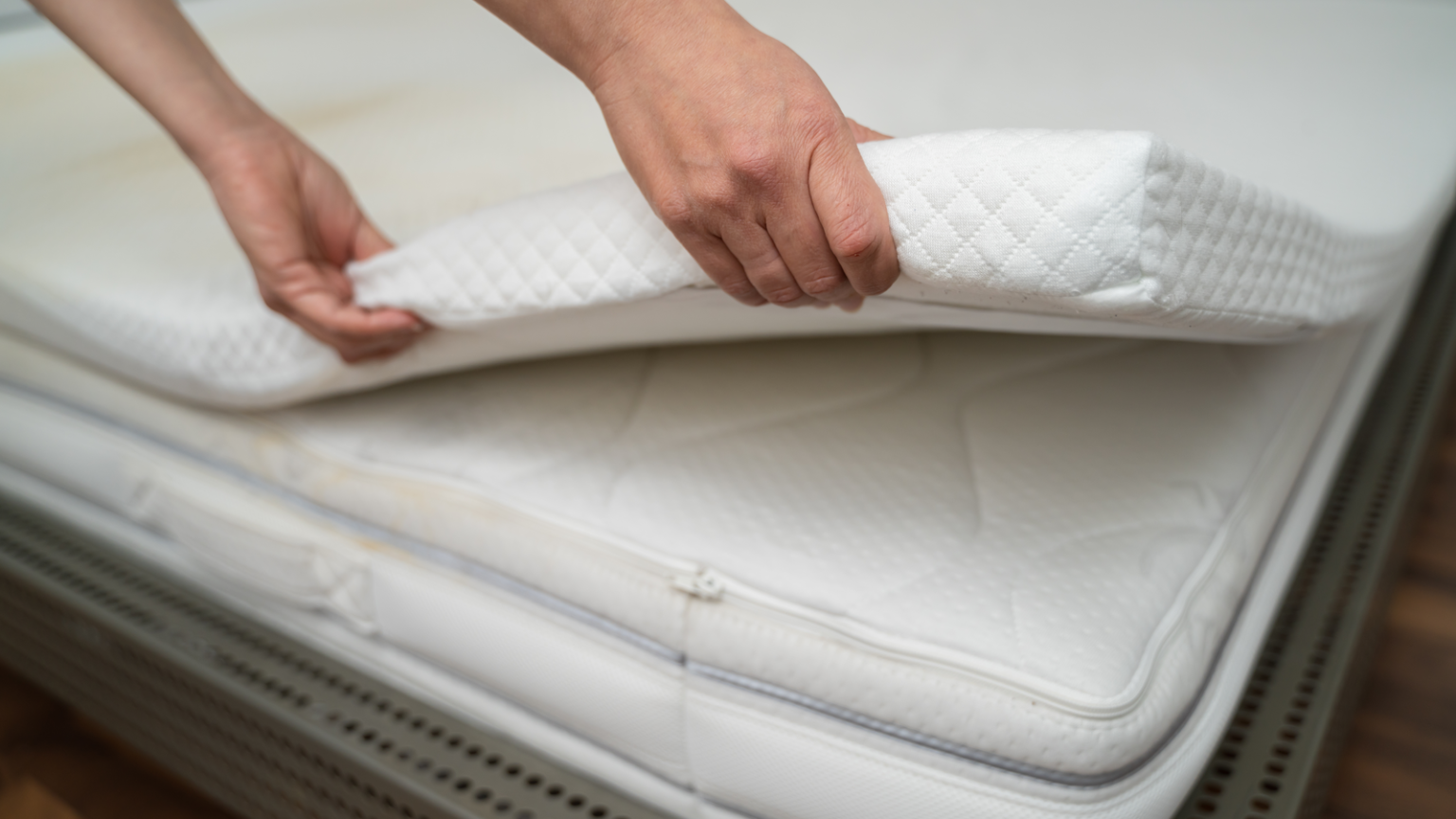 へたったマットレスは使える？復活する？マットレスのへたりについて Sleepee